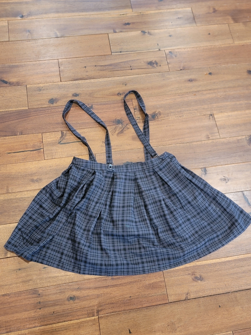 HOT TOPIC black and gray plaid skirt with suspenders